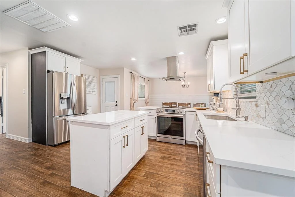 Photo of 1109 Helen Drive