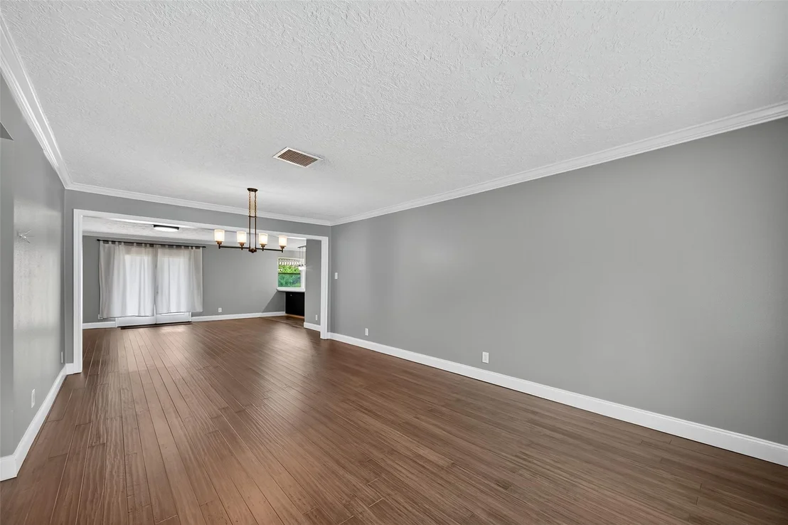 Photo of 11102 Endicott Lane