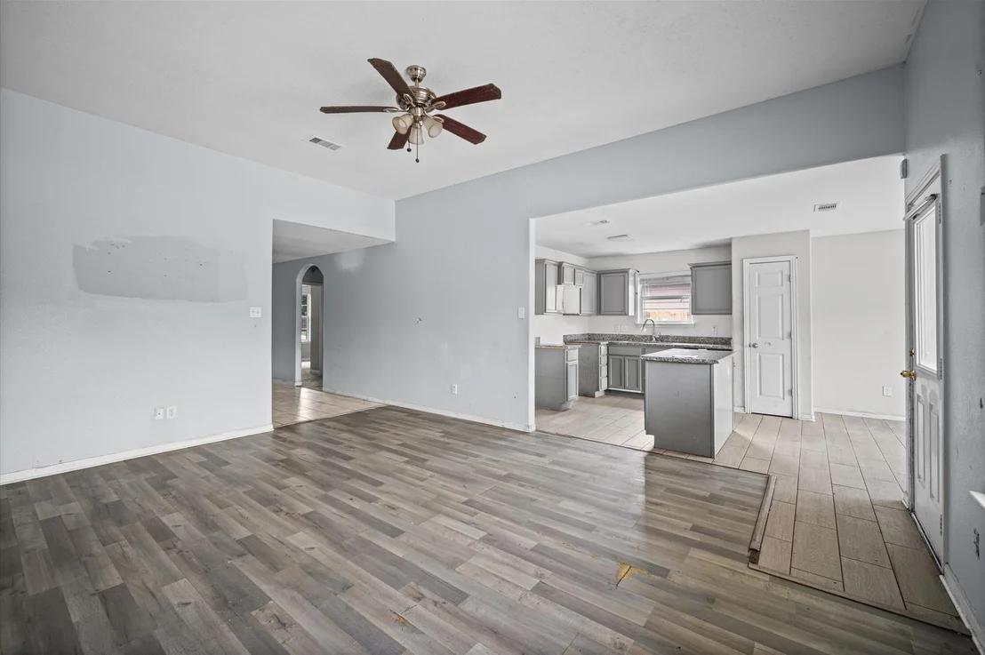 Photo of 907 Marigold Road