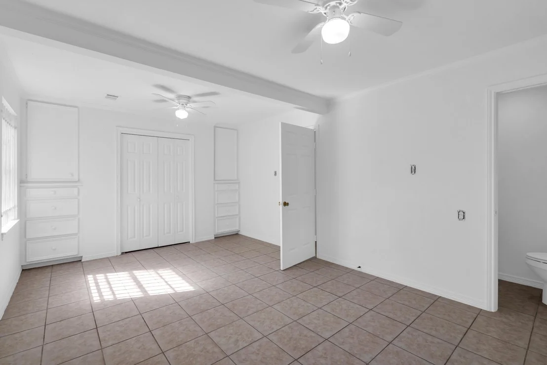 Photo of 3922 Simsbrook Drive