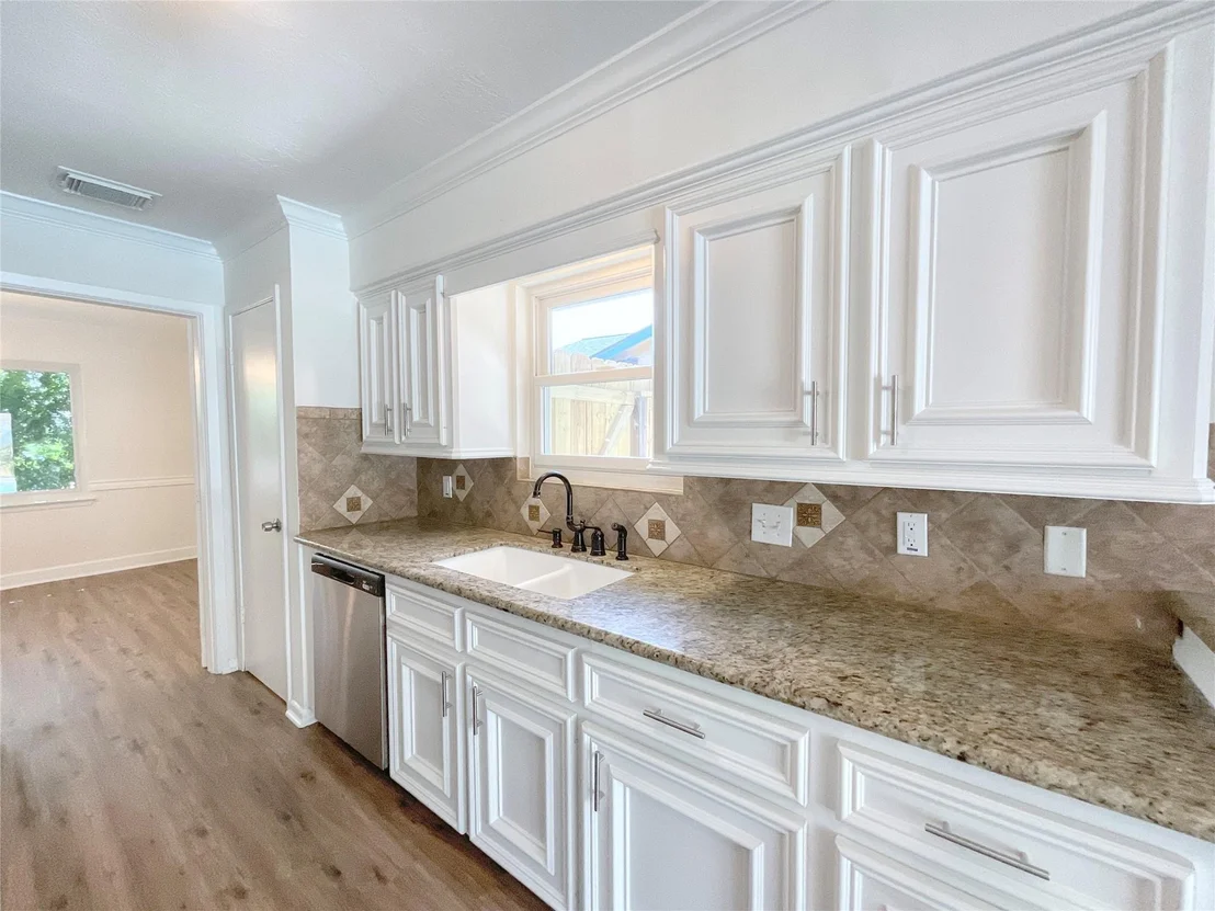Photo of 2502 Lufkin Lane