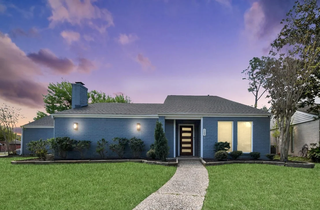 Photo of 11903 Waldemar Drive