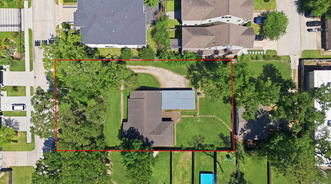 Photo of 1500 Jacquelyn Drive And 1501 Early Lane