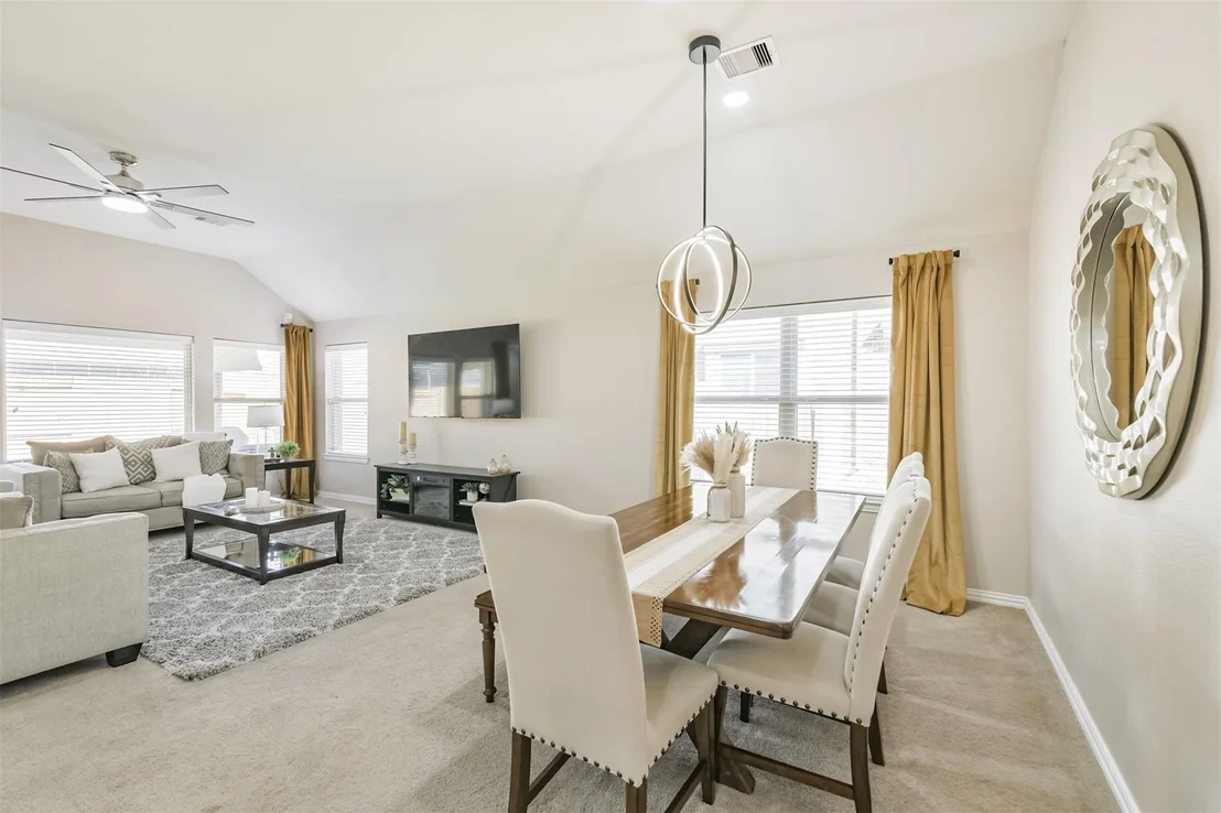 Photo of 9622 Invergarry Way