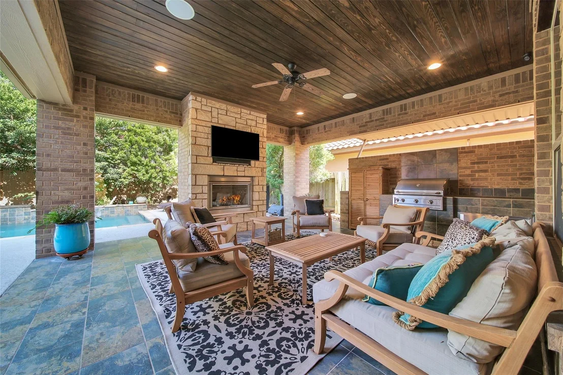 Photo of 15614 Lake Iris Drive