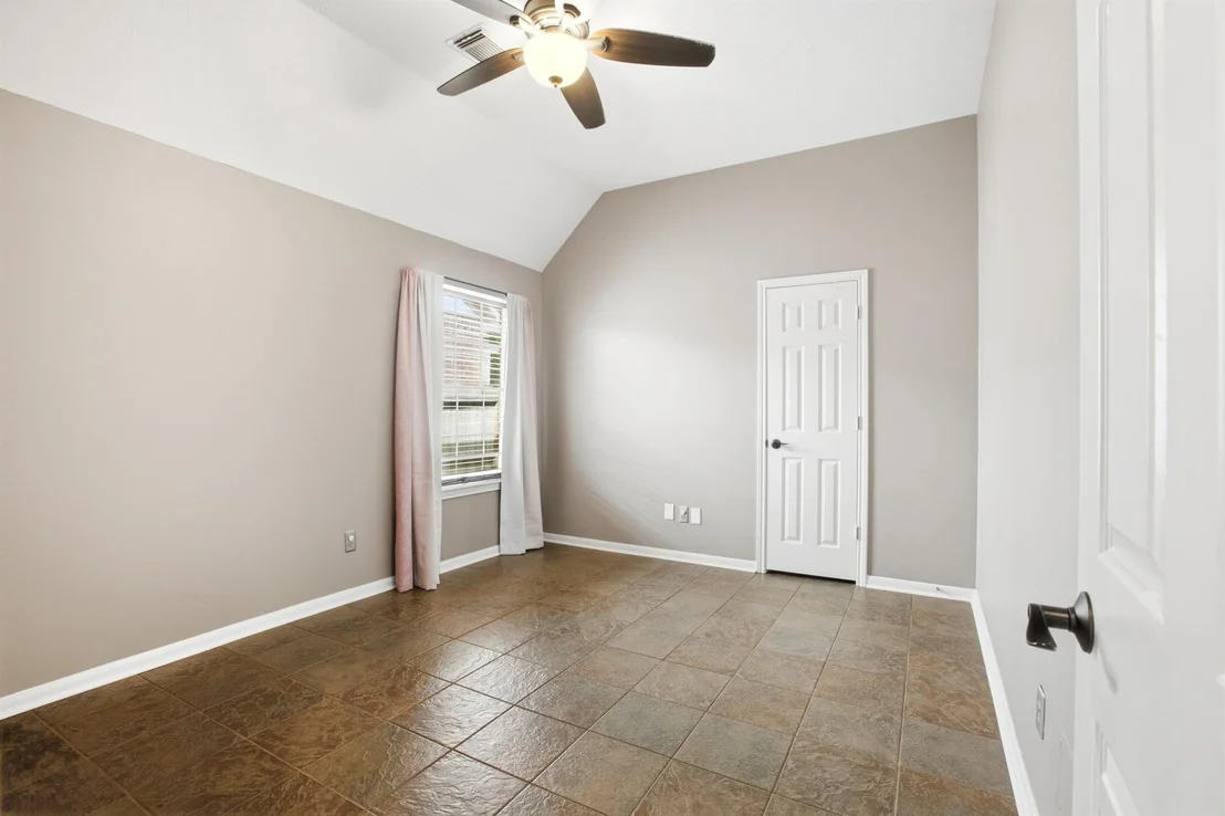Photo of 1127 Glendale Drive