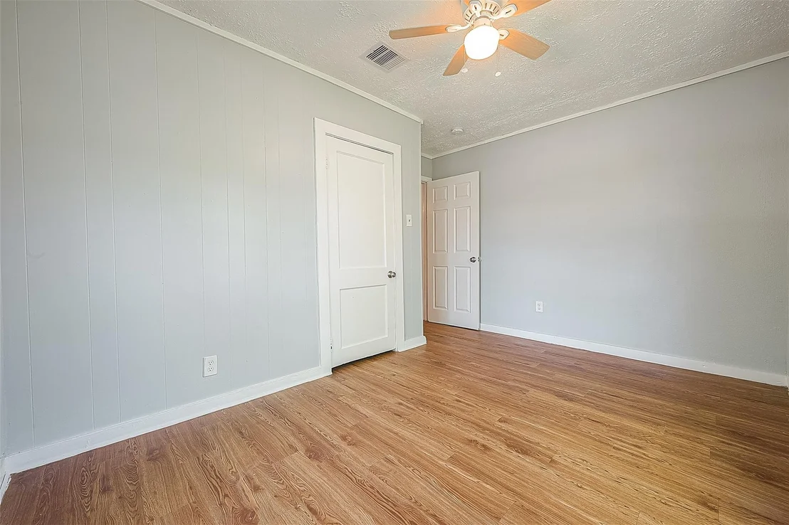 Photo of 4810 Carmen Street