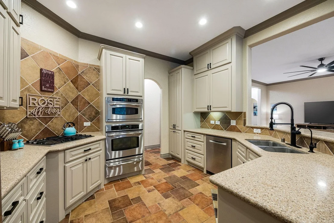 Photo of 5234 Weston Drive
