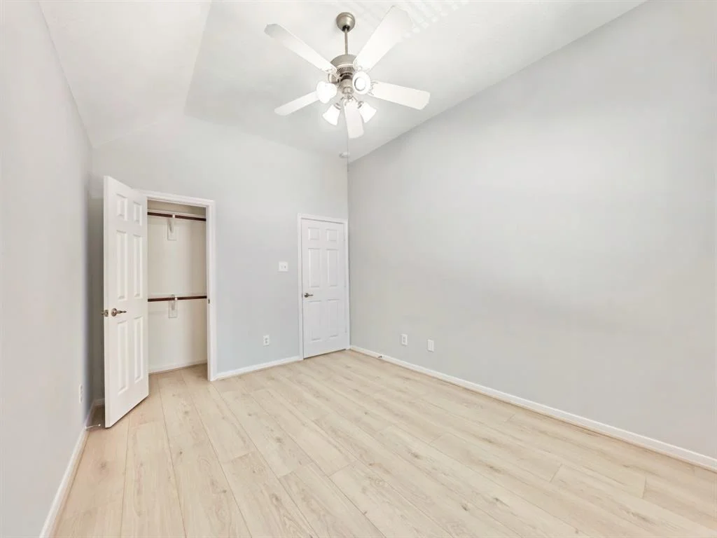 Photo of 5030 Shadow Breeze Lane