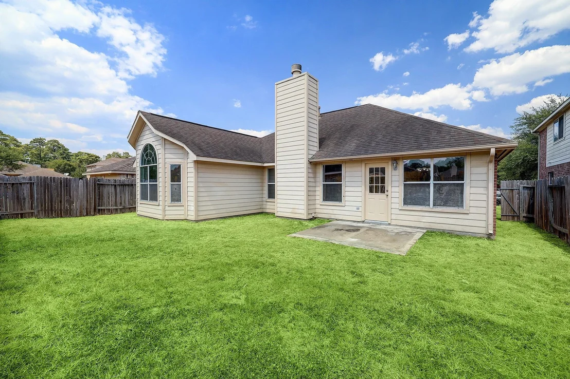 Photo of 24031 Holleygate Court