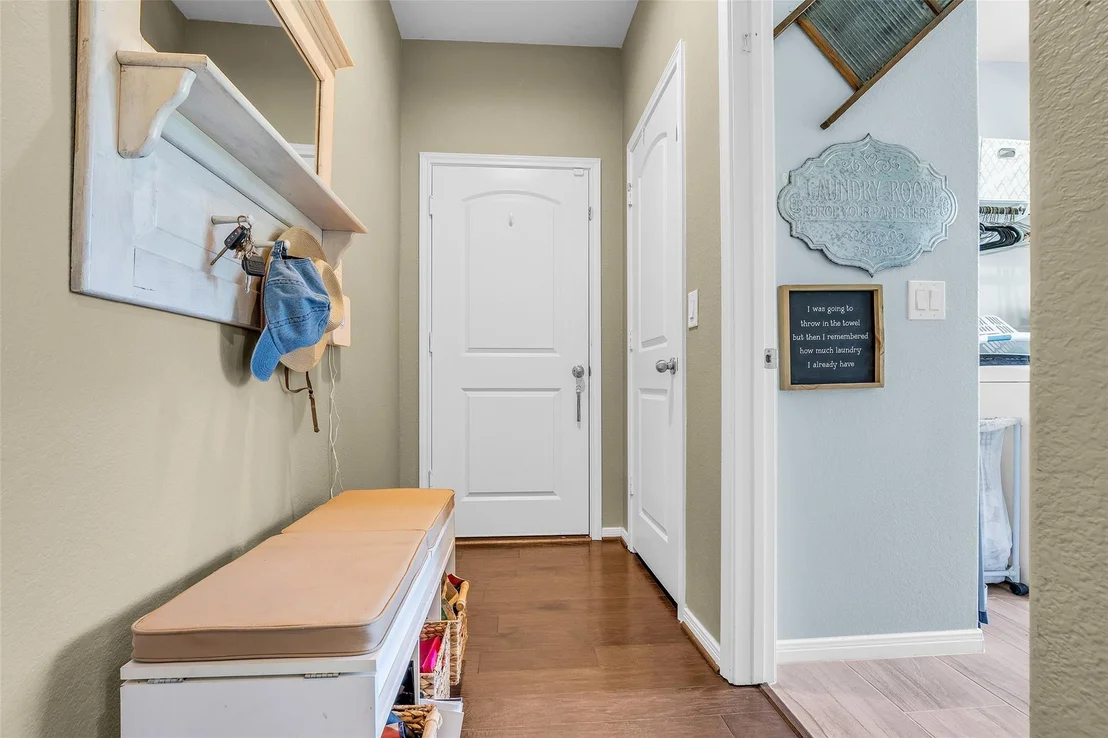 Photo of 6032 Calypso Court