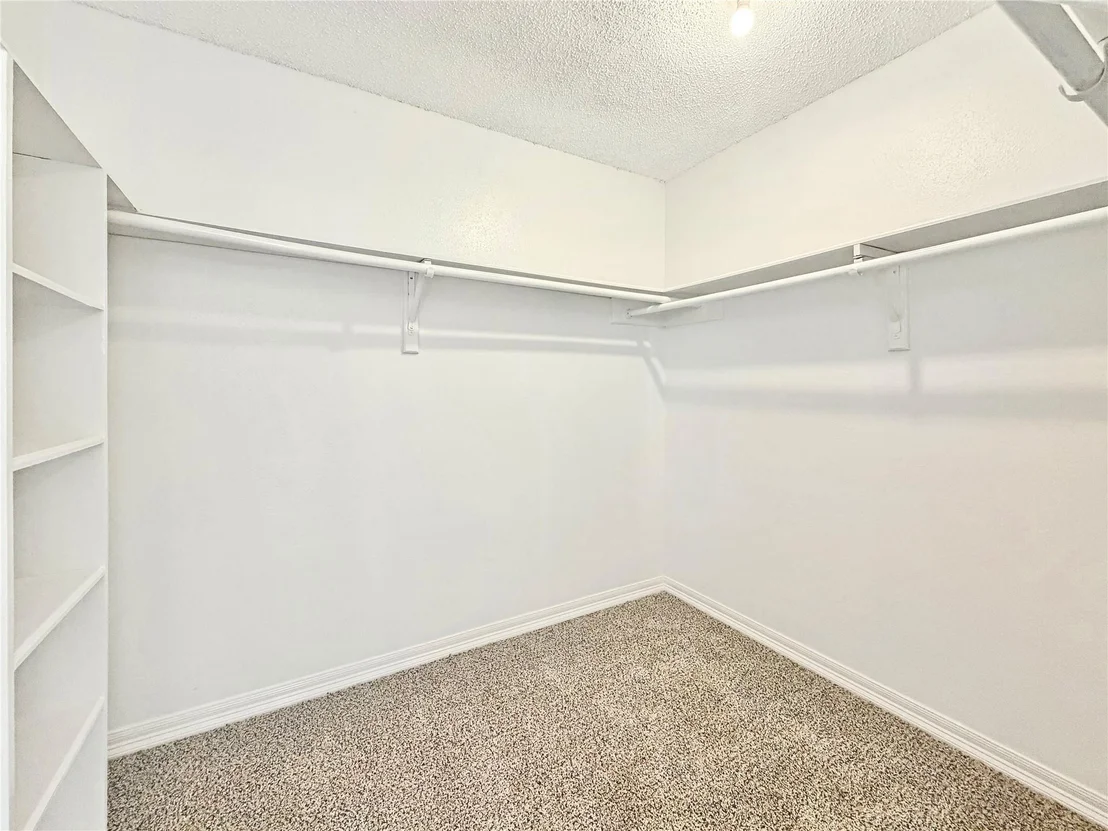 Photo of 6111 Ogden Forest Drive