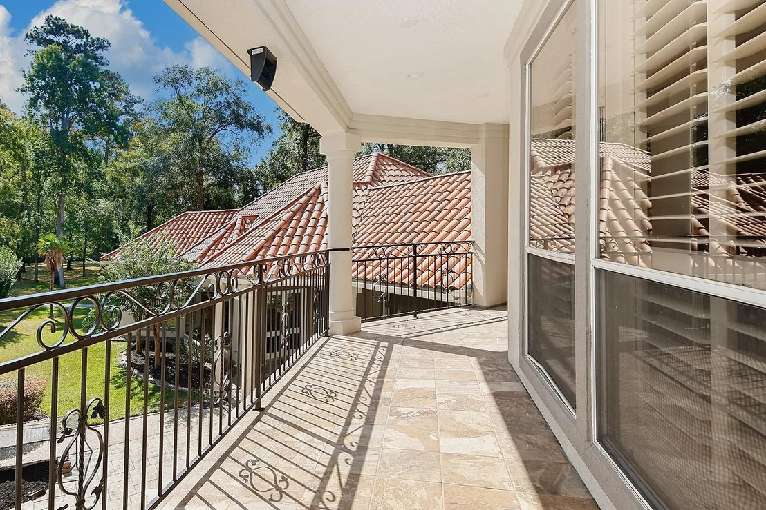 Photo of 23508 Twin Oaks Drive