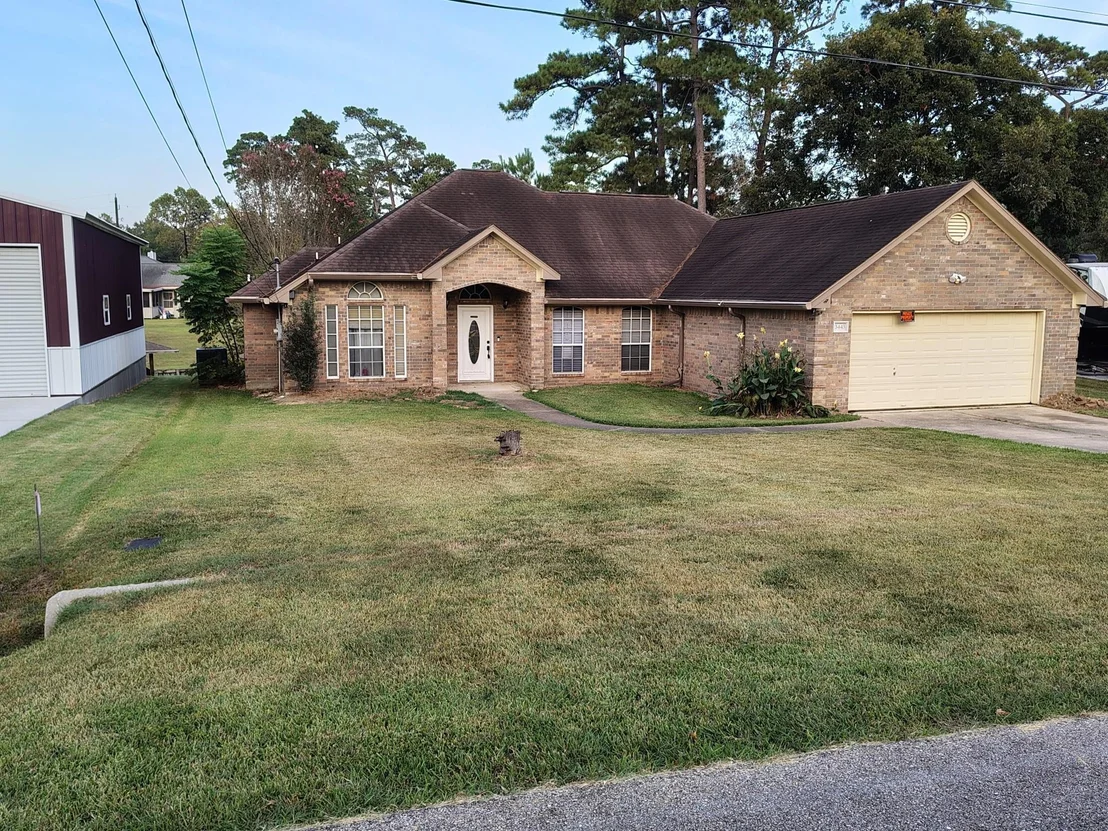 Photo of 3443 Shore Shadows Drive