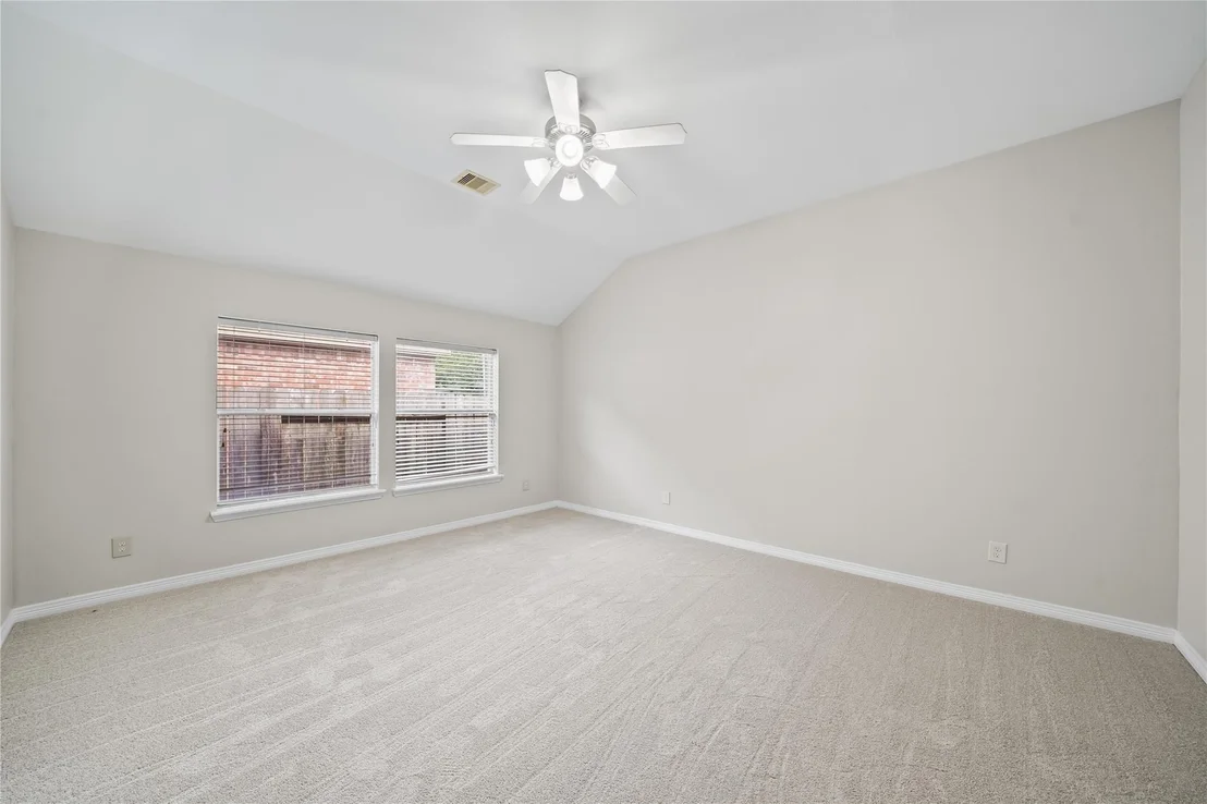 Photo of 626 Silver Creek Circle