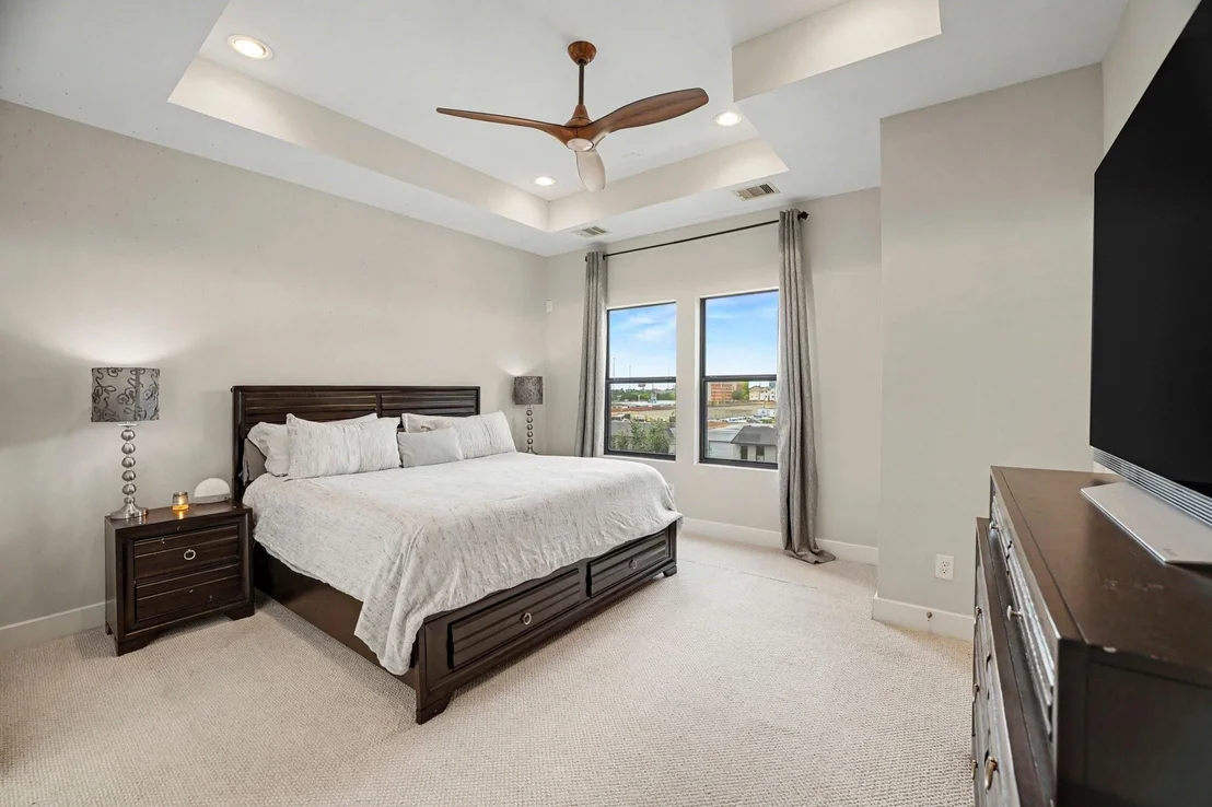 Photo of 1156 Wycliffe Drive