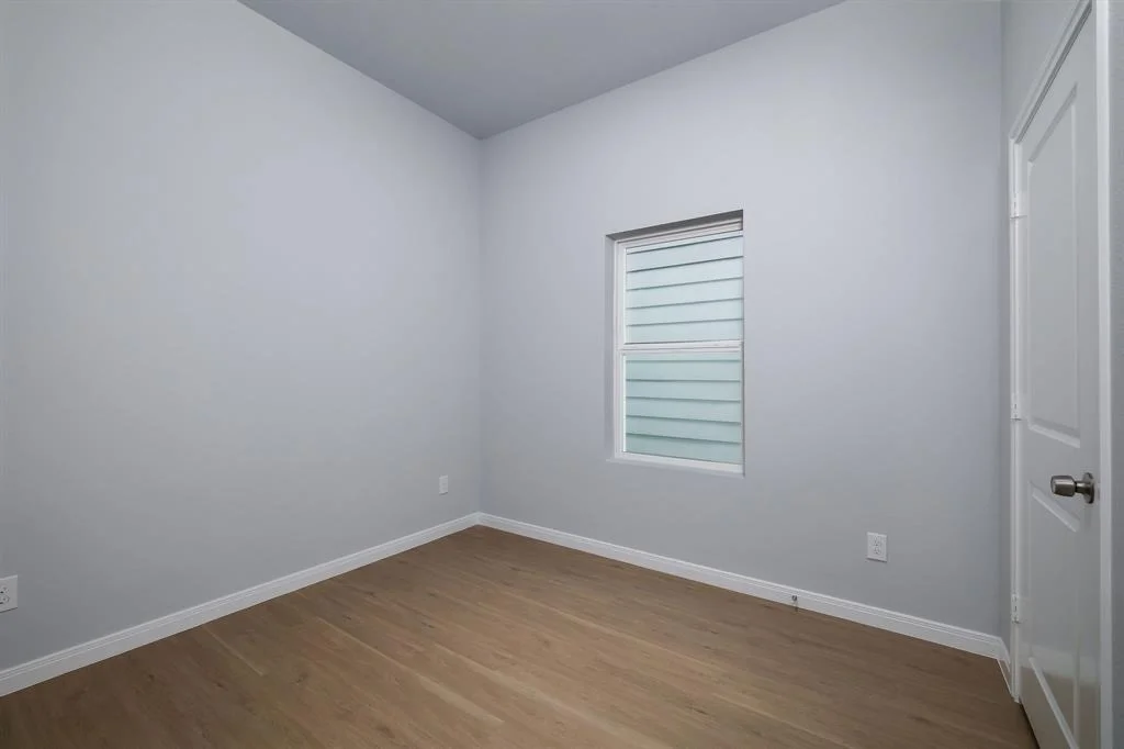 Photo of 18832 Elegance Avenue