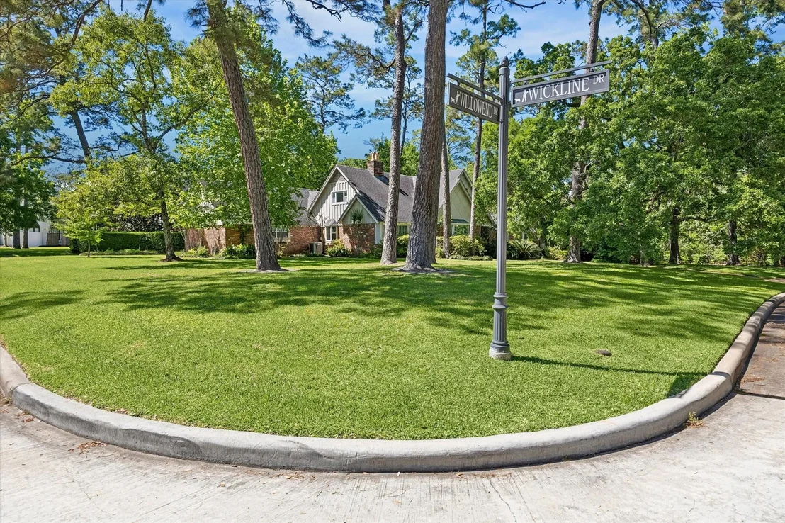 Photo of 41 Willowend Drive