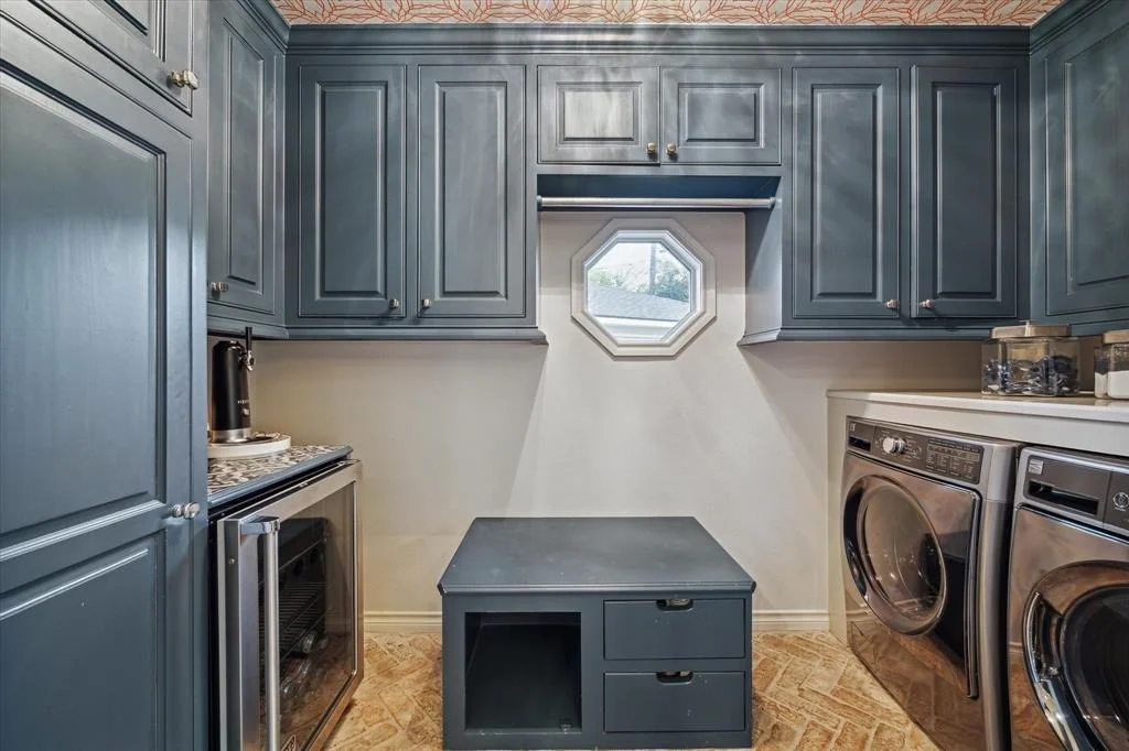 Photo of 10051 Olympia Drive