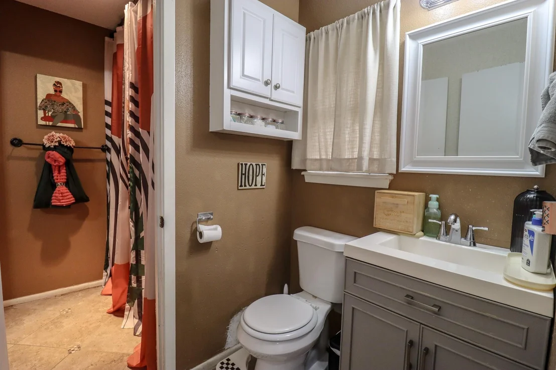 Photo of 2055 Stacy Street