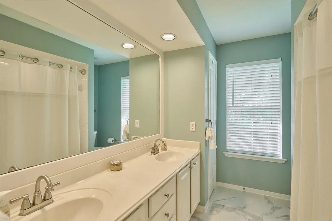 Photo of 55 E Greywing Circle