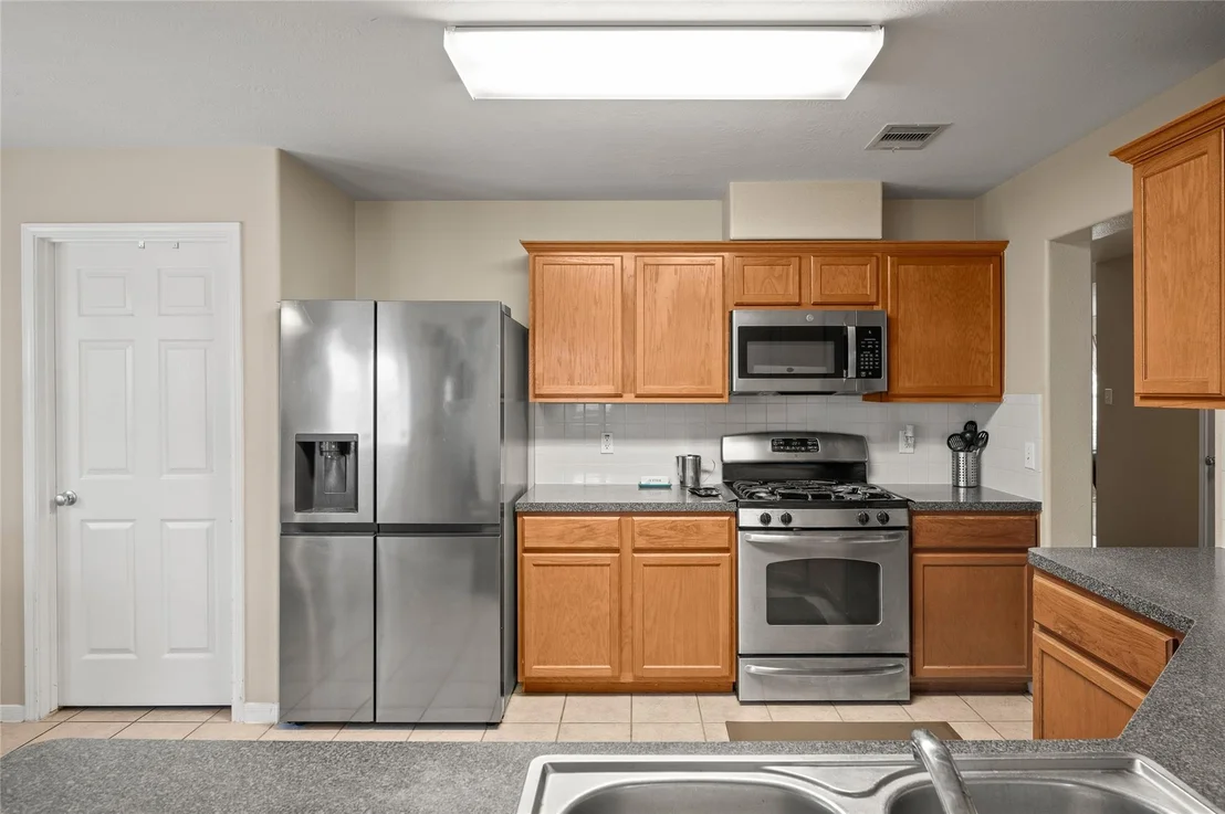 Photo of 24502 Cobble Canyon Lane