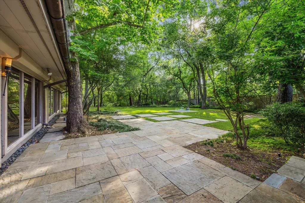 Photo of 323 Electra Drive