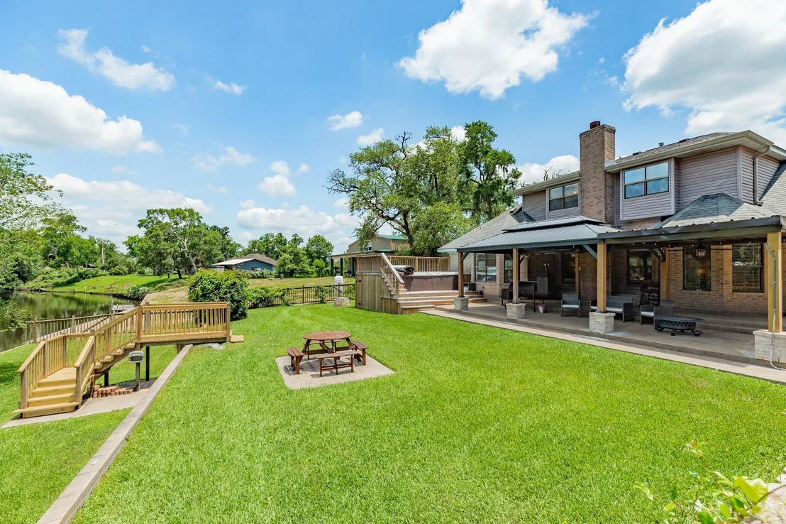 Photo of 41 Robinhood Lane