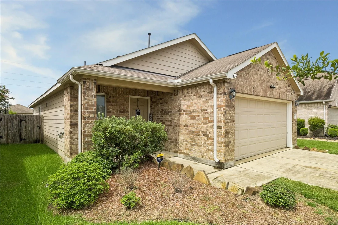 Photo of 10711 Sun River Falls Drive