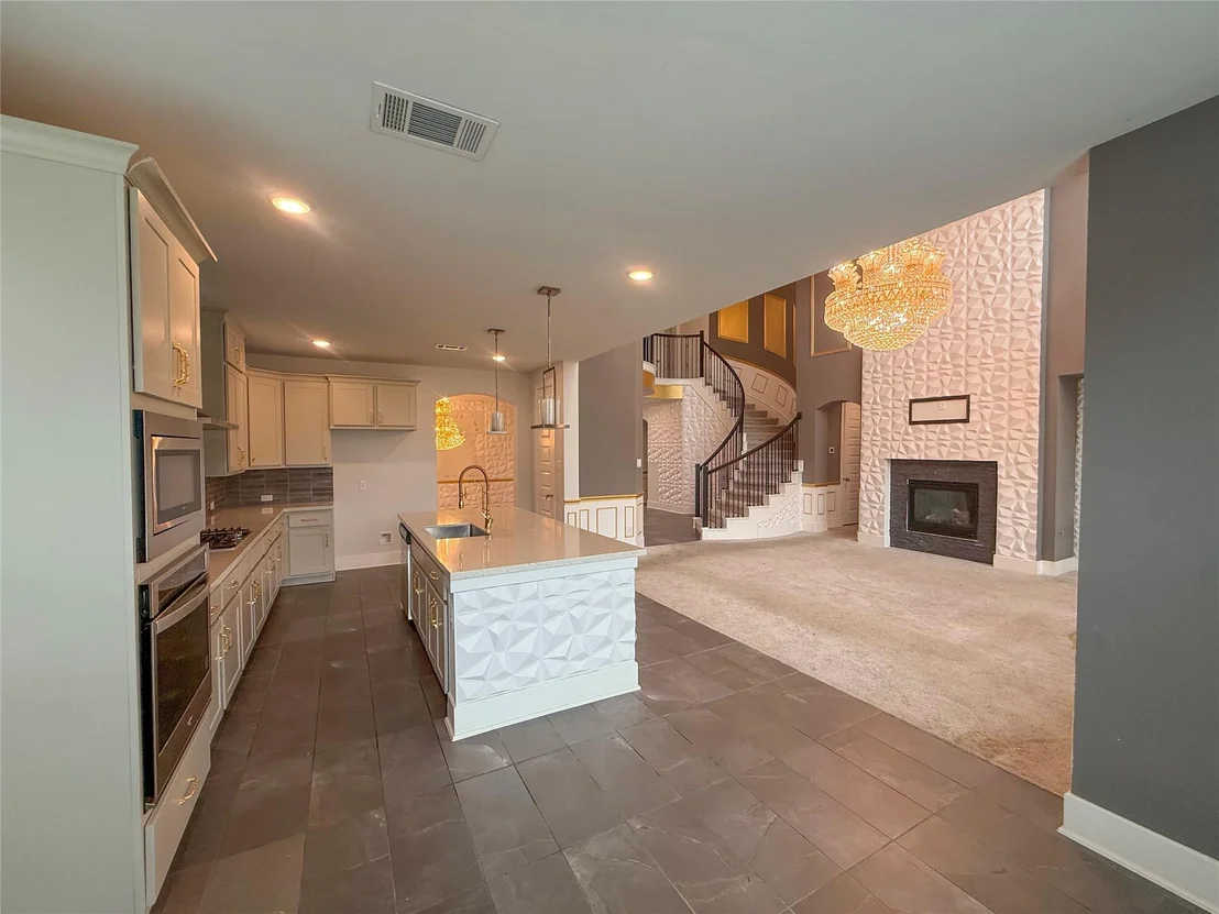 Photo of 2219 Windmill Palm Drive