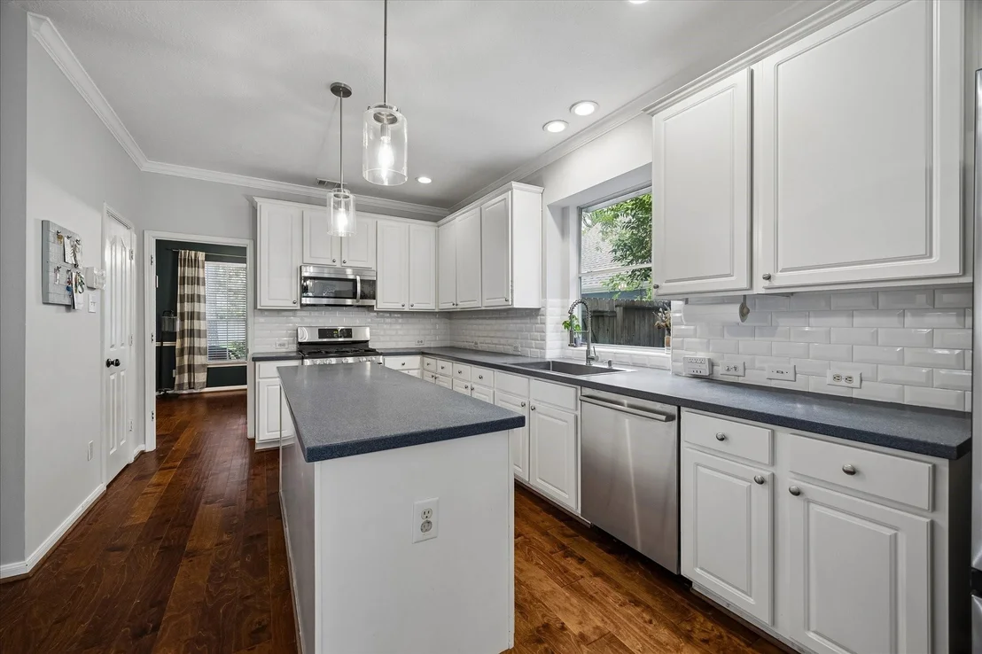 Photo of 8123 Clarion Way