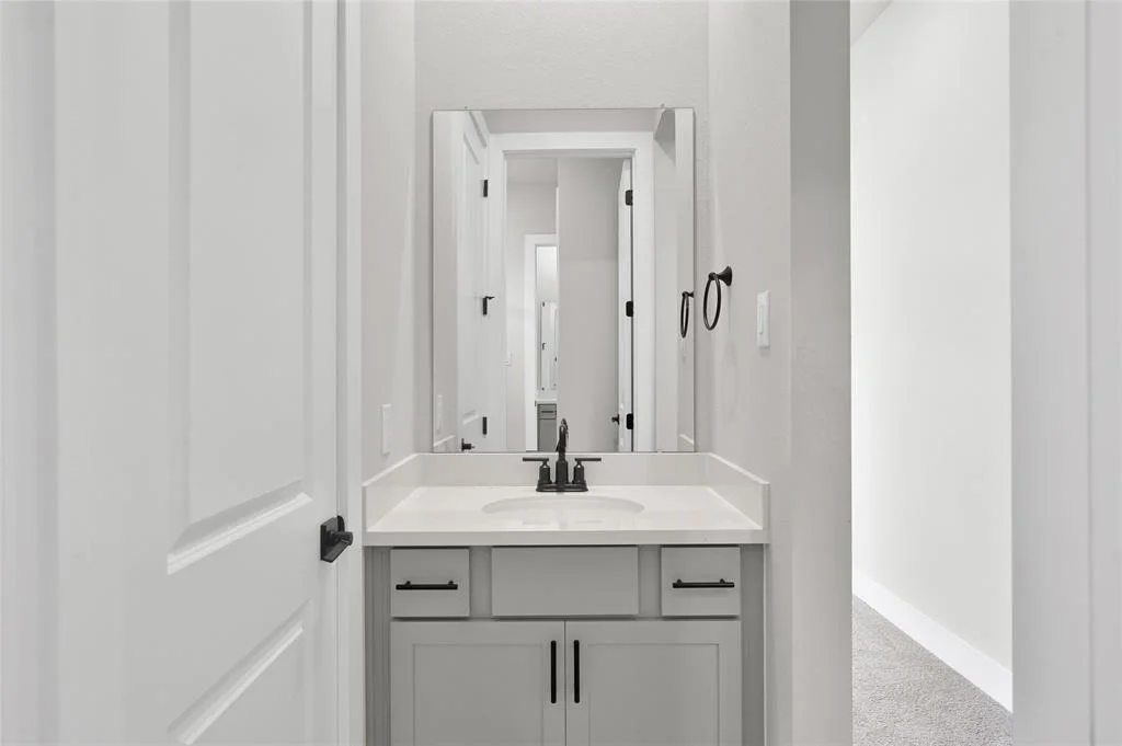 Photo of 165 Peninsula Point Drive