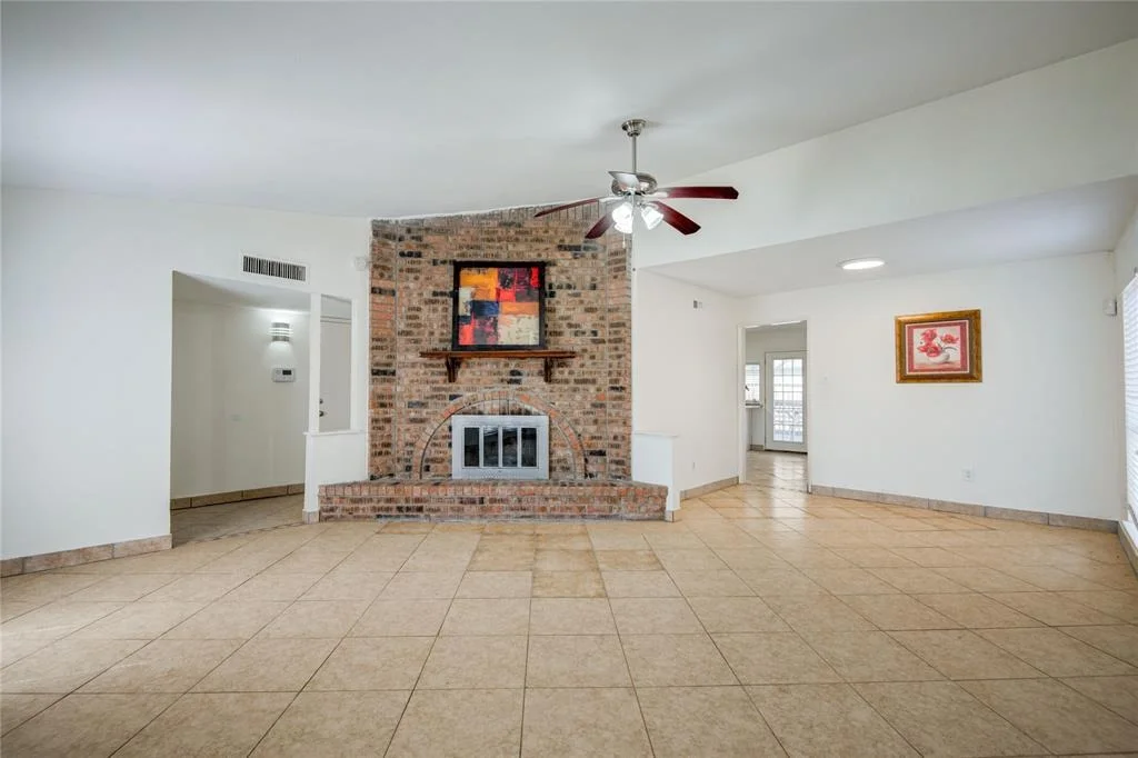 Photo of 6839 Tara Drive