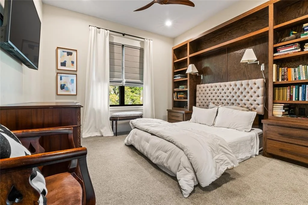 Photo of 1017 River Glyn Drive