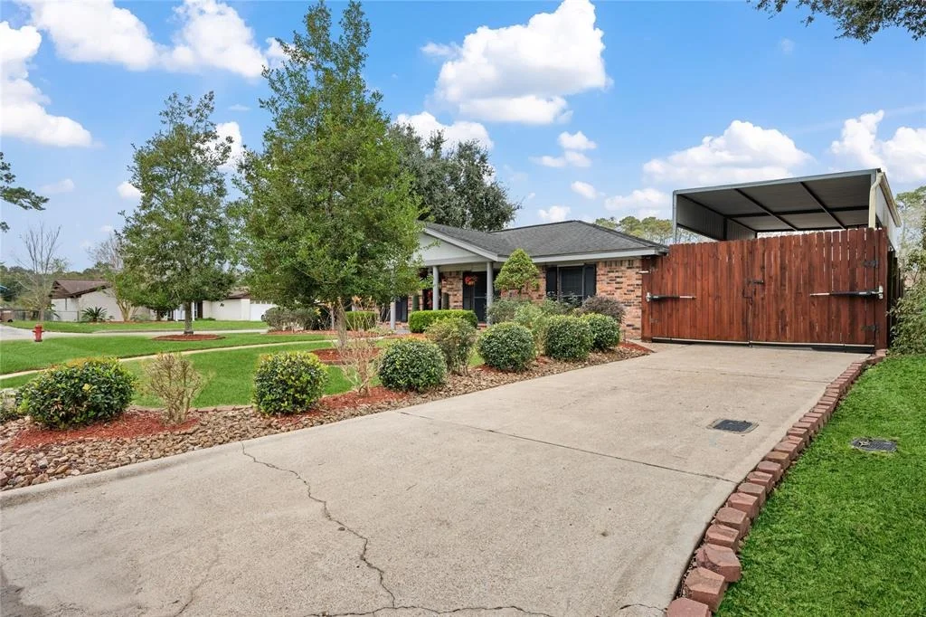Photo of 2009 Tanglebriar Lane
