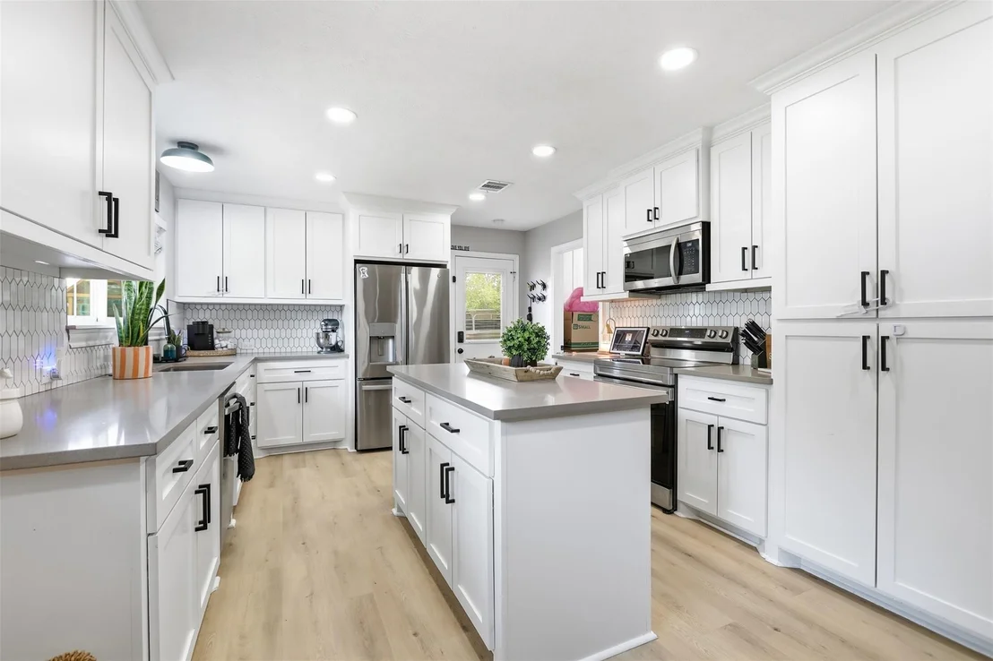 Photo of 508 Bobcat Lane Lane