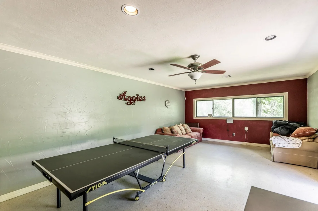 Photo of 1100 Broadmoor Drive
