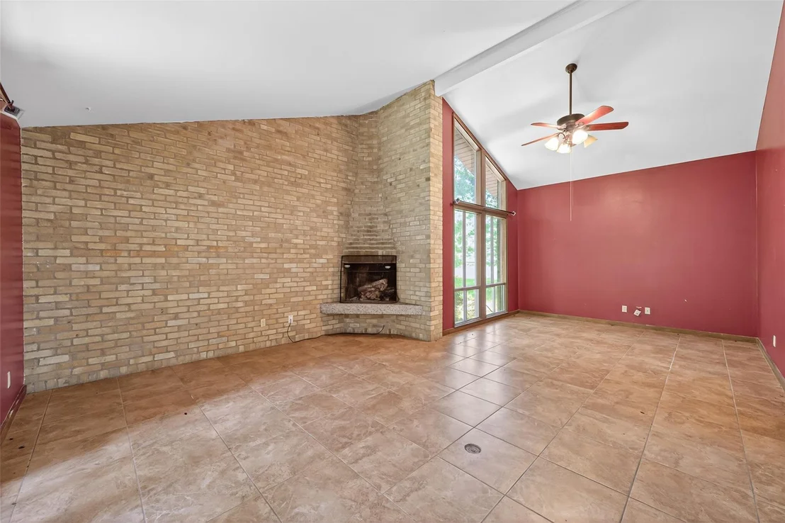Photo of 219 Cardinal Drive