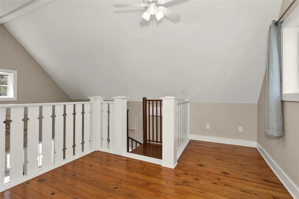 Photo of 20802 Pecan Bend Road