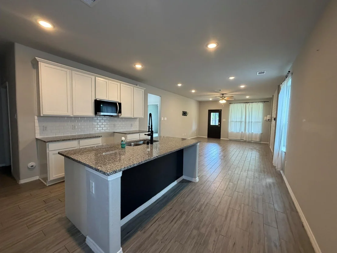 Photo of 10703 Catclaw Court