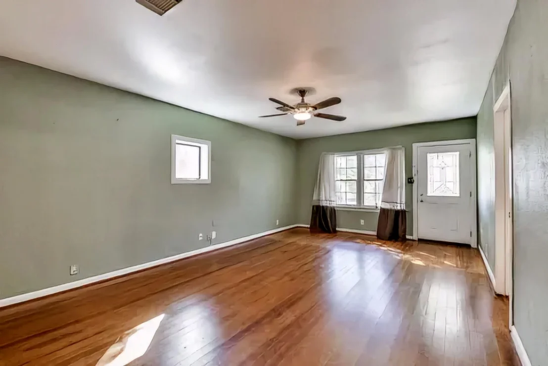 Photo of 212 Danna Lane