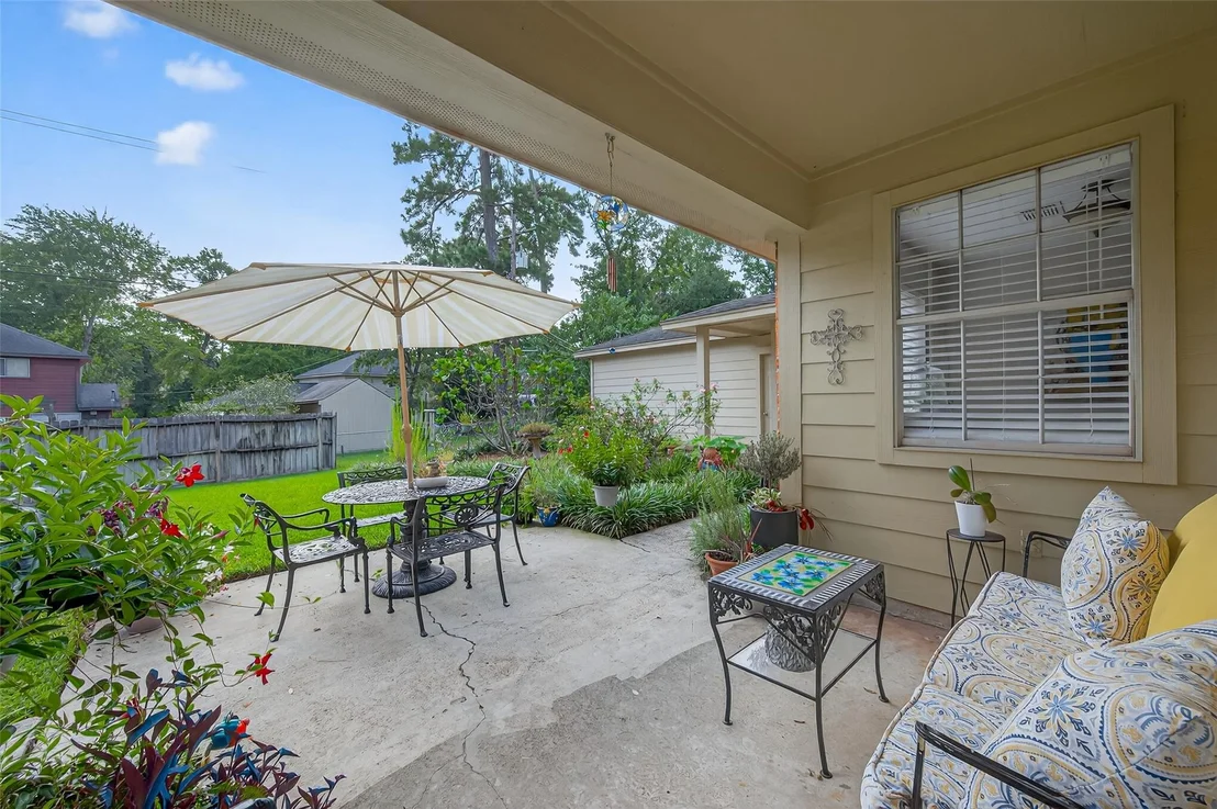 Photo of 105 Glenmora Court