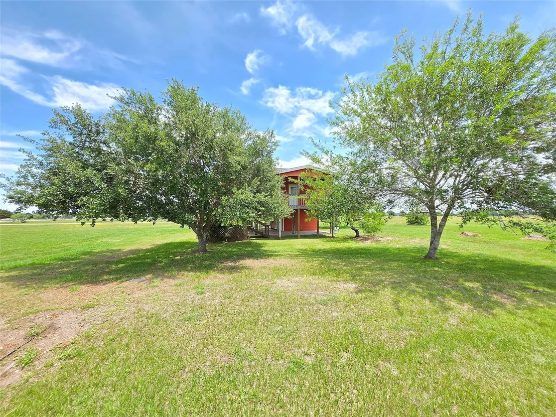 Photo of 205 Buckskin Drive