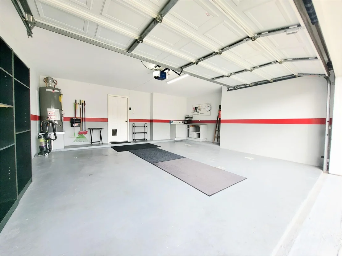 Photo of 8722 Ashlawn Drive