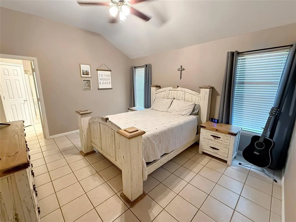 Photo of 261 Colonial Circle