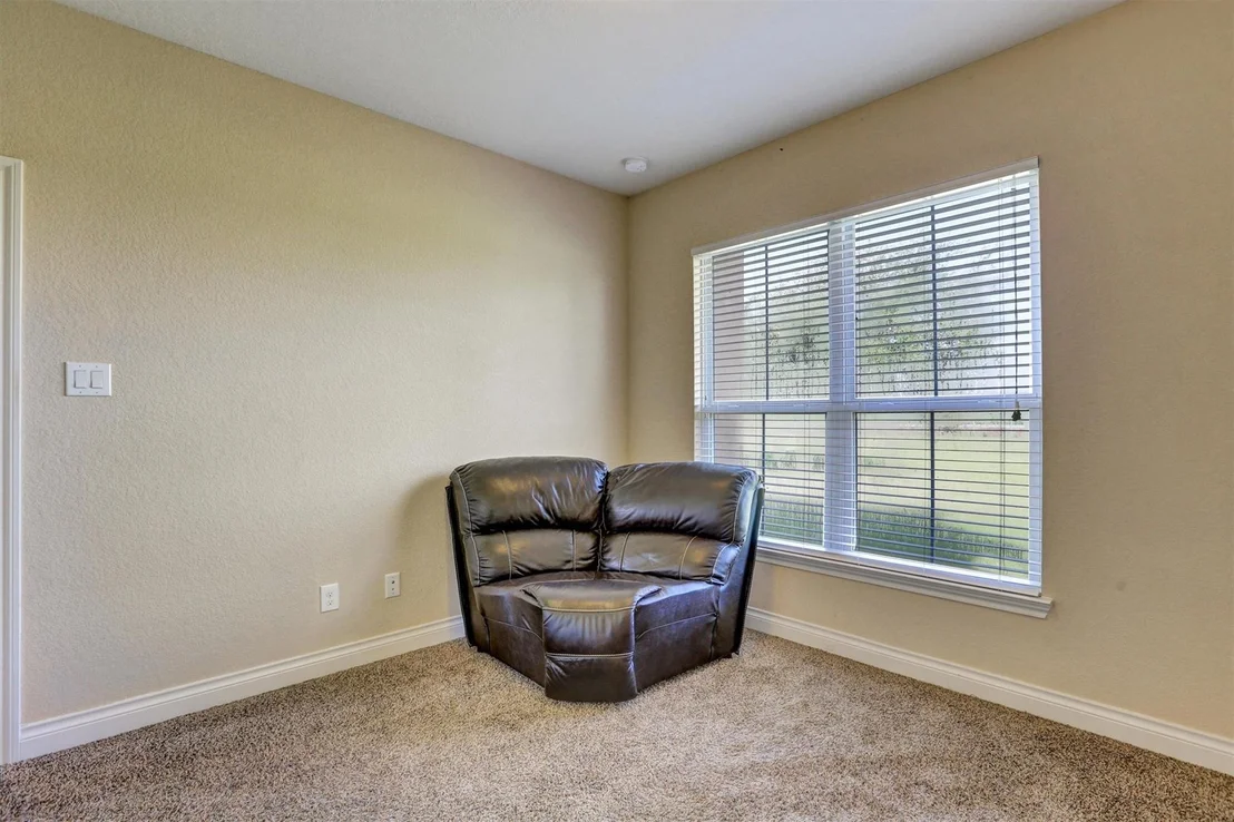 Photo of 8131 Brinkmeyer Road