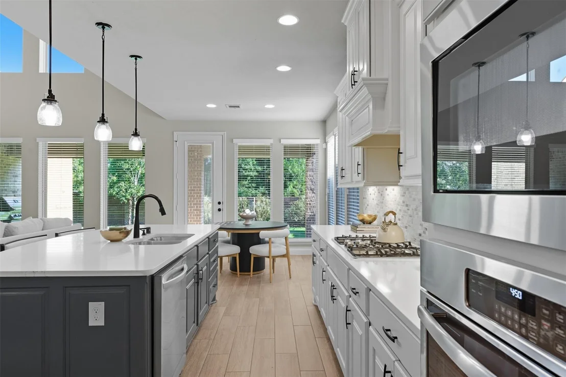 Photo of 4136 Sandalwood Lane