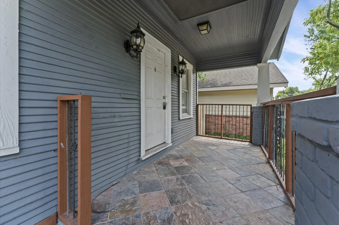 Photo of 6714 Schuller Road
