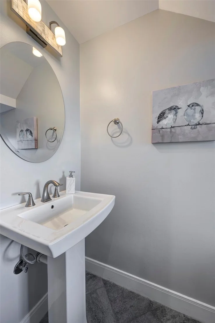 Photo of 312 Knox Street
