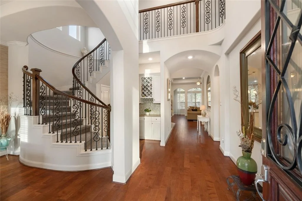 Photo of 523 Rolling Brook Lane
